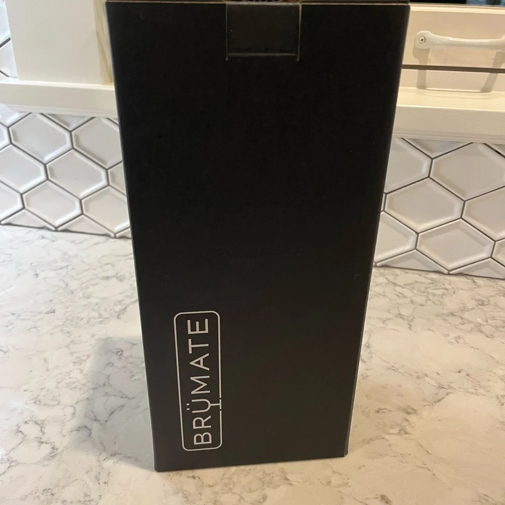 BrüMate Era 40 oz  Insulated Tumbler
